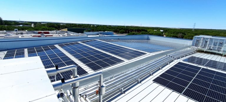 Proyecto solar en cubierta